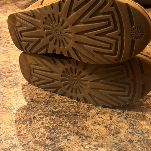 Women's UGG Classic II Tall Boots I Size 8 - Picture 6 of 7